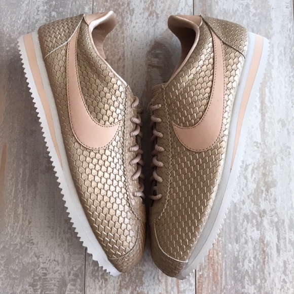 NWT Nike Classic Cortez SE gold - Picture 6 of 8